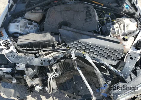 2019 Alfa Romeo Giulia from USA, damaged, VIN ZARFAMANXK7600999